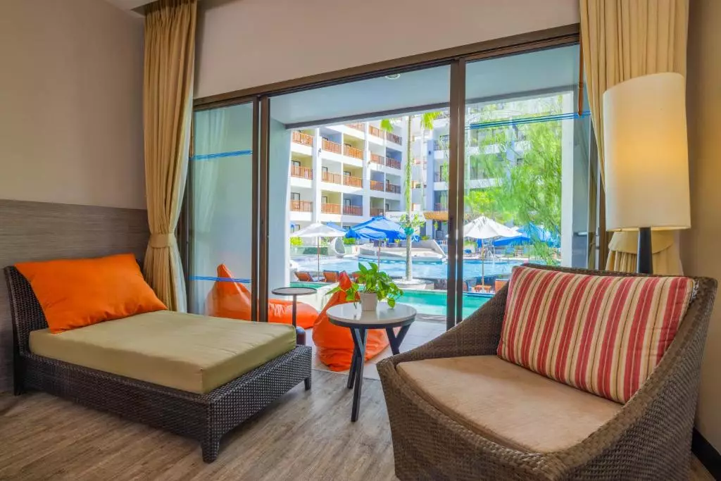 Deevana Plaza Phuket